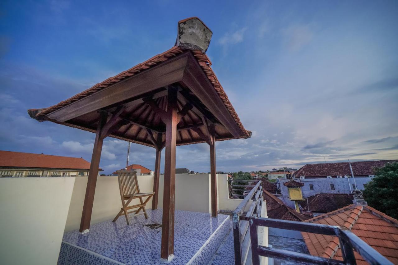 Padma Lodge Legian Семиньяк Экстерьер фото